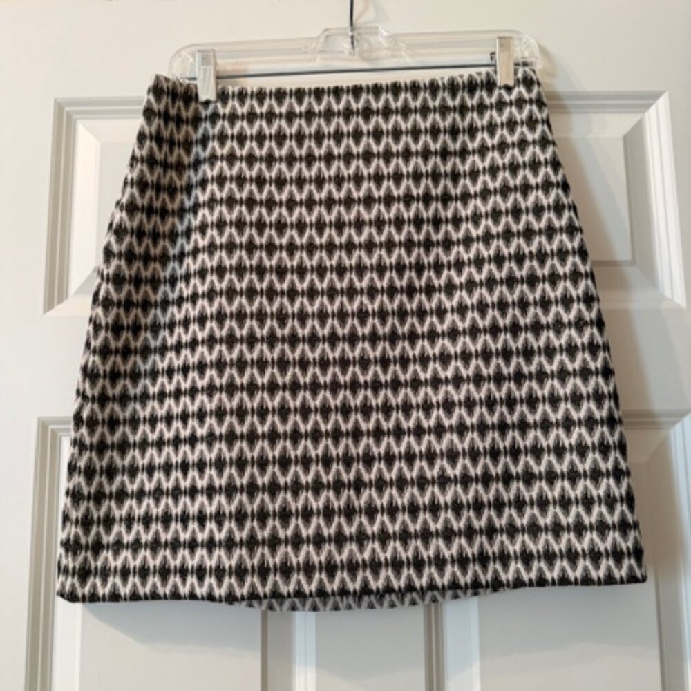 LOFT Petite Black and White Sparkly Straight Skirt Size 6P